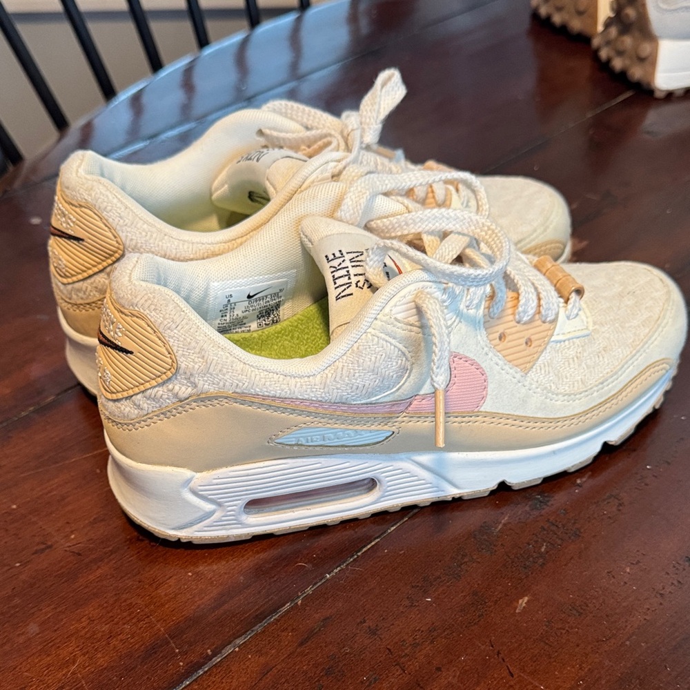 Nike Womens Air Max Sun Club Sail Artic Orange size 8